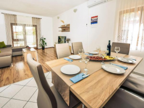 Holiday Home Laura by Interhome